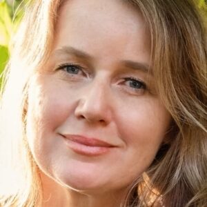 تصویر هنرمند Elise McCredie