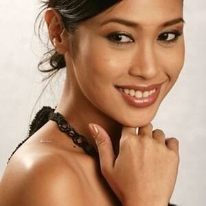 تصویر هنرمند Intira Jaroenpura