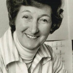 تصویر هنرمند Pat Coombs