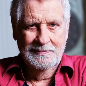 تصویر هنرمند Kari Väänänen