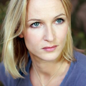 تصویر هنرمند Elly Fairman