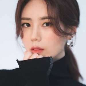 تصویر هنرمند Yeon Min-ji