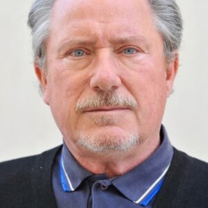 تصویر هنرمند Paul Mark Elliott