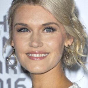 تصویر هنرمند Emily Rose