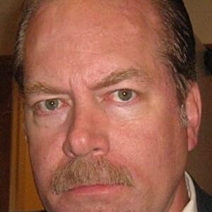 تصویر هنرمند Mike Carlucci