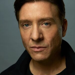 تصویر هنرمند Shawn Doyle