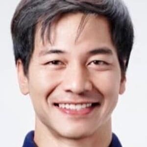 تصویر هنرمند Suttasit Pottasak