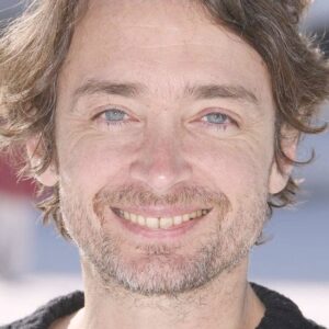 تصویر هنرمند Hubert Benhamdine