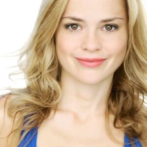 تصویر هنرمند Betsy Beutler