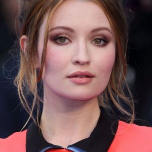 تصویر هنرمند Emily Browning