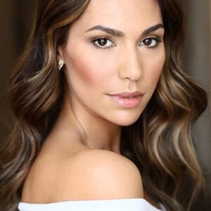 تصویر هنرمند Layla Cushman