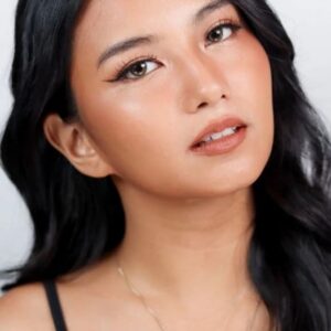 تصویر هنرمند Krissha Viaje