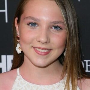 تصویر هنرمند Isabelle Nélisse