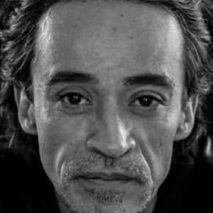 تصویر هنرمند Roberto Sosa