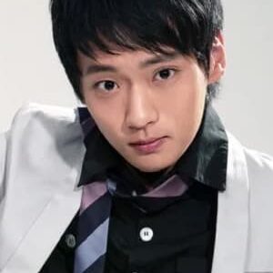 تصویر هنرمند Yukun Zhang