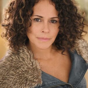 تصویر هنرمند Lana Young