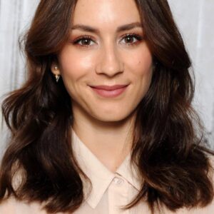 تصویر هنرمند Troian Bellisario