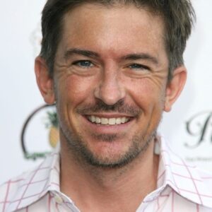 تصویر هنرمند Charlie Schlatter