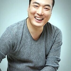 تصویر هنرمند Jeon Hun-tae