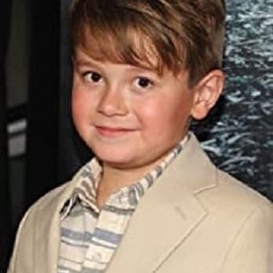 تصویر هنرمند Cameron M. Brown