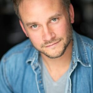 تصویر هنرمند Adam Thomas