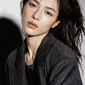 تصویر هنرمند Elane Zhong