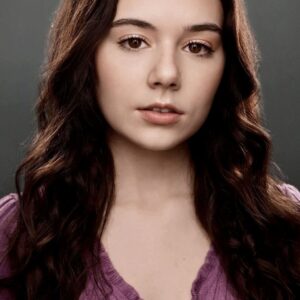 تصویر هنرمند Julia Antonelli