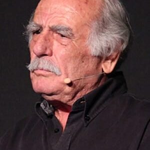 تصویر هنرمند Menelaos Ntaflos