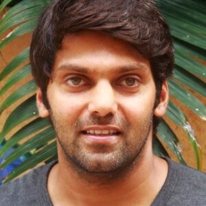 تصویر هنرمند Arya