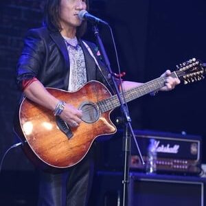 تصویر هنرمند Yen Chih-lin