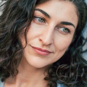 تصویر هنرمند Sachli Gholamalizad