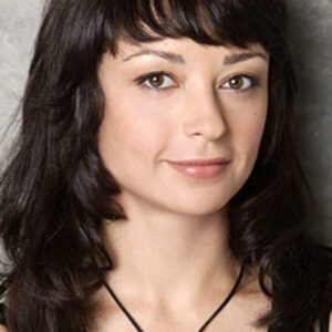 تصویر هنرمند Sarah Strange