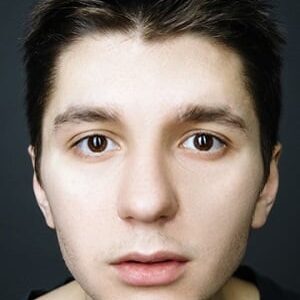 تصویر هنرمند Vladimir Nadein