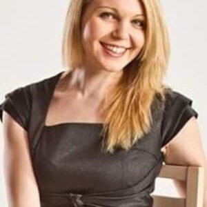 تصویر هنرمند Elena Gudkova