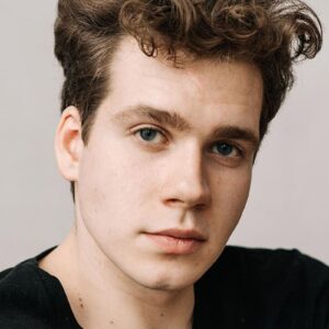 تصویر هنرمند Kuzma Saprykin