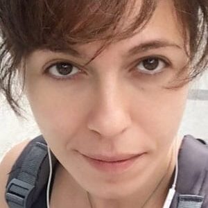 تصویر هنرمند Yasemin Kurttekin