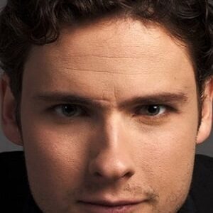 تصویر هنرمند Pavel Dorofeev