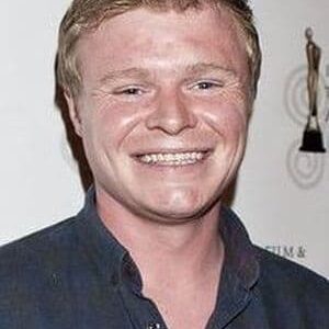 تصویر هنرمند Eamonn Owens