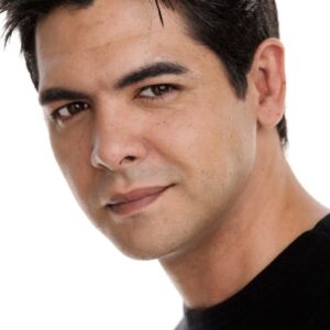 تصویر هنرمند Alexis Cruz