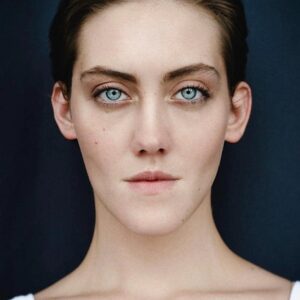 تصویر هنرمند Polina Aug