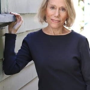 تصویر هنرمند Hettie Lynne Hurtes