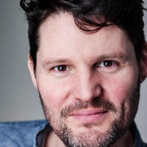 تصویر هنرمند Theo Fraser Steele