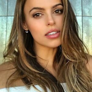 تصویر هنرمند Brooks Nader