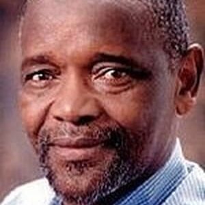 تصویر هنرمند Winston Ntshona