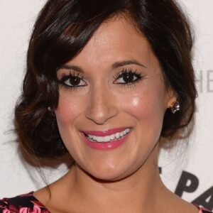 تصویر هنرمند Angelique Cabral