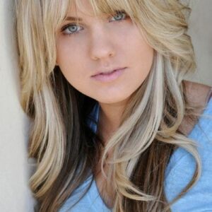 تصویر هنرمند Brittney Lee Harvey