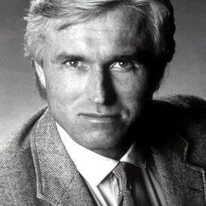 تصویر هنرمند Dennis Holahan