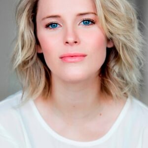 تصویر هنرمند Charlotte Aubin