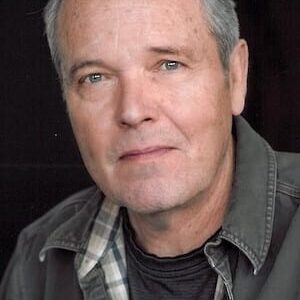 تصویر هنرمند Tom McBeath