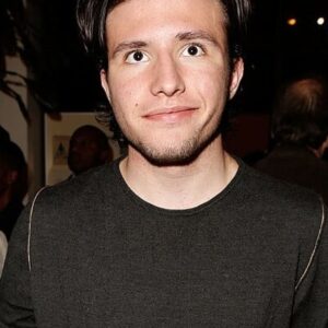 تصویر هنرمند Matthew Russell